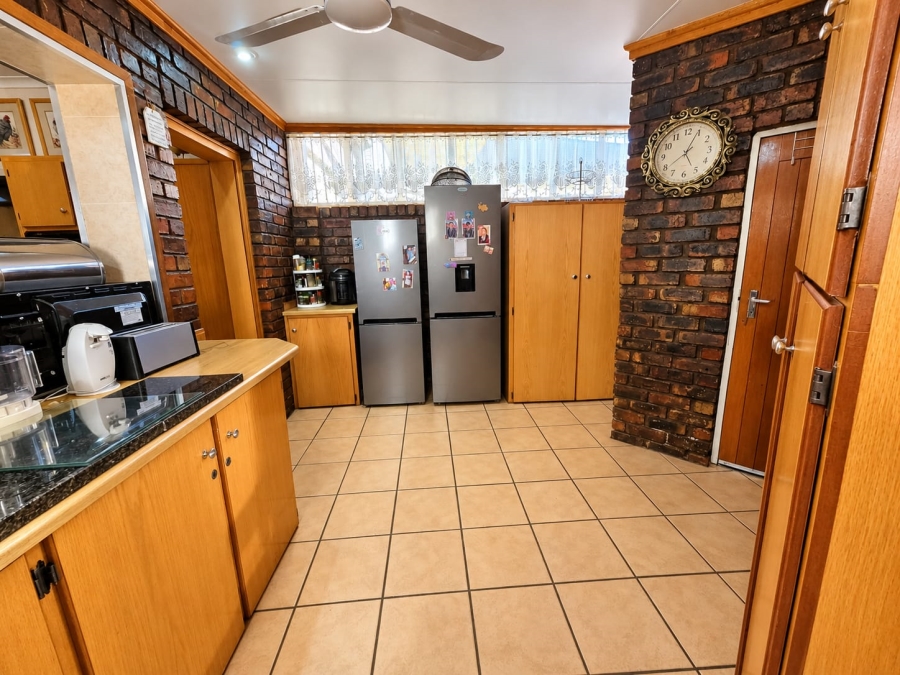 3 Bedroom Property for Sale in Uitsig Free State